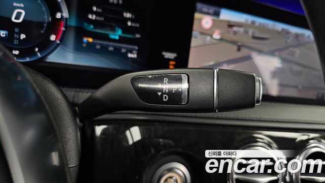 Mercedes-Benz S-Class 2018 — photo 12