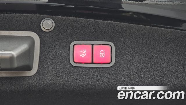 Mercedes-Benz S-Class 2018 — photo 31