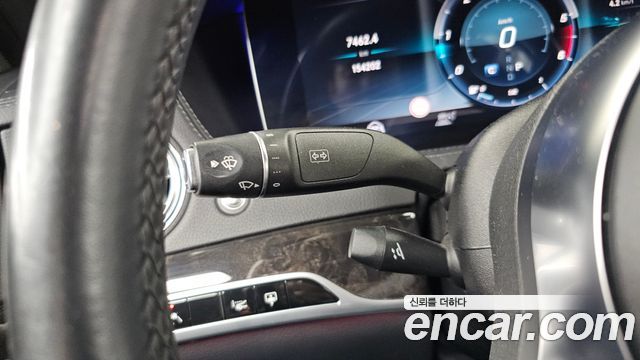 Mercedes-Benz S-Class 2018 — photo 37