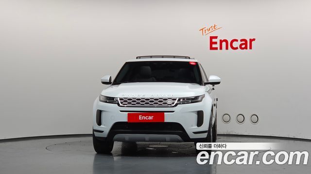 Land Rover Range Rover Evoque 2023 — photo 3