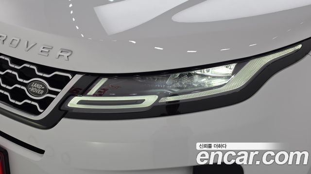 Land Rover Range Rover Evoque 2023 — photo 8