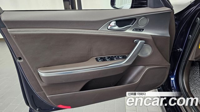 Kia Stinger 2019 — photo 14