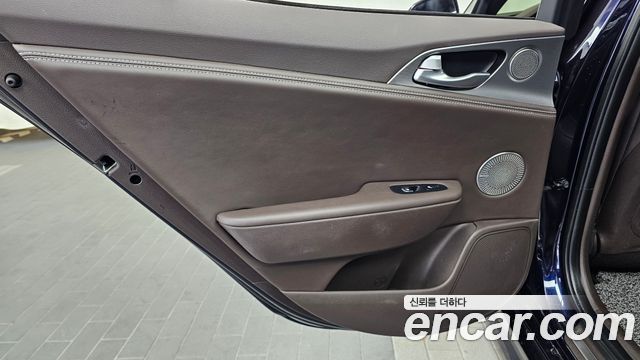 Kia Stinger 2019 — photo 15