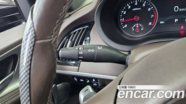 Kia Stinger 2019 — photo 29