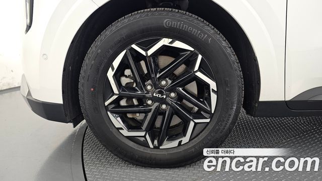 Kia Canival 2025 — photo 5