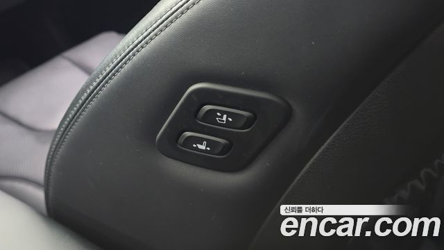 Hyundai Santafe 2021 — photo 29