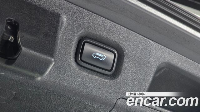 Hyundai Santafe 2021 — photo 31