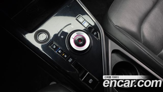 Kia Niro 2023 — photo 9