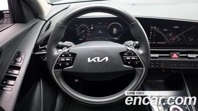 Kia Niro 2023 — photo 12