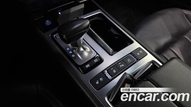 Genesis G80 2019 — photo 9