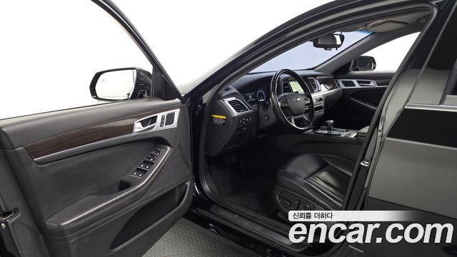 Genesis G80 2019 — photo 10