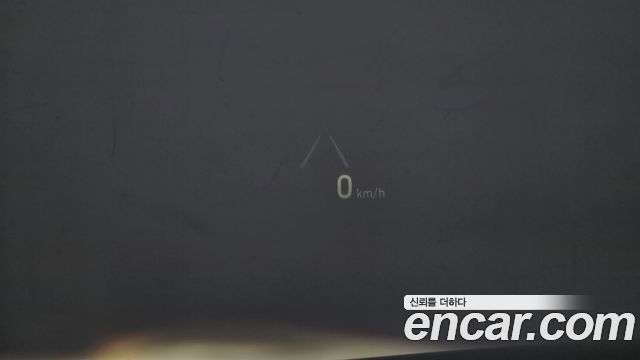 Genesis G80 2019 — photo 17