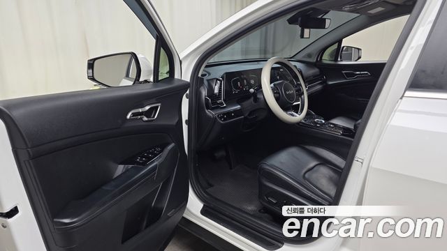 Kia Sportage 2022 — photo 10