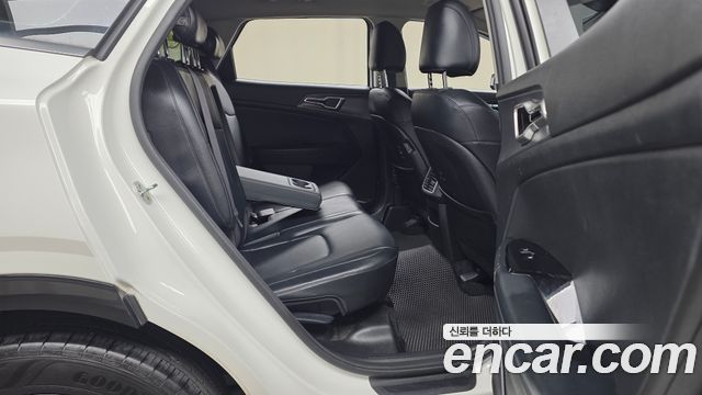 Kia Sportage 2022 — photo 12
