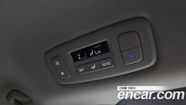 Kia Canival 2025 — photo 18