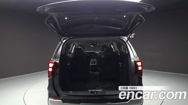 Kia Canival 2025 — photo 20