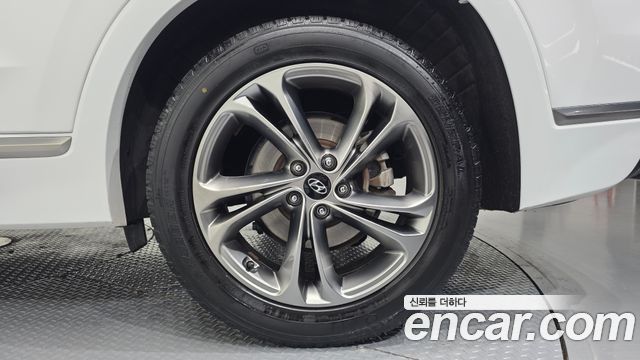 Hyundai Santafe 2019 — photo 7