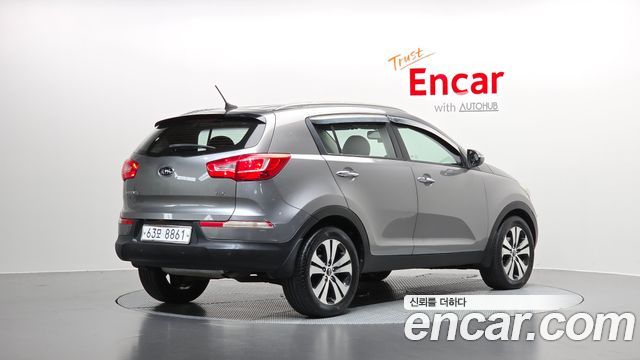 Kia Sportage 2012 — photo 2
