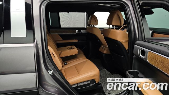 Hyundai Santafe 2024 — photo 18