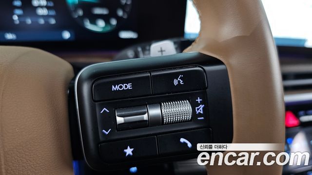 Hyundai Santafe 2024 — photo 31