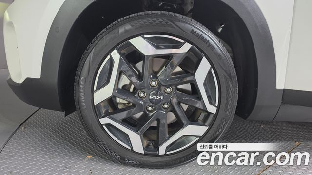 Kia Seltos 2023 — photo 5