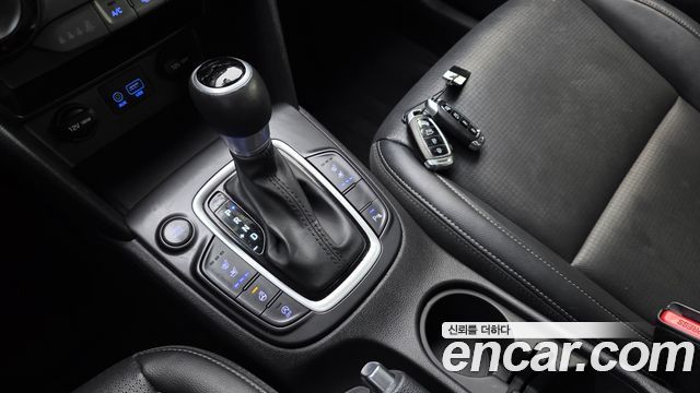 Hyundai Kona 2018 — photo 12