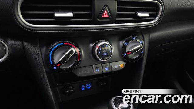 Hyundai Kona 2018 — photo 23