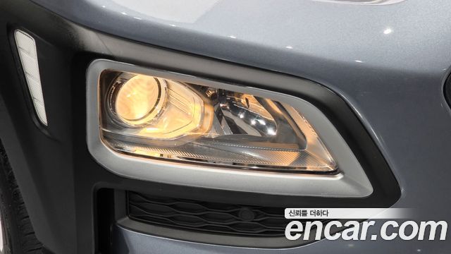 Hyundai Kona 2018 — photo 8