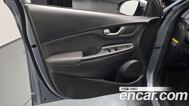 Hyundai Kona 2018 — photo 14