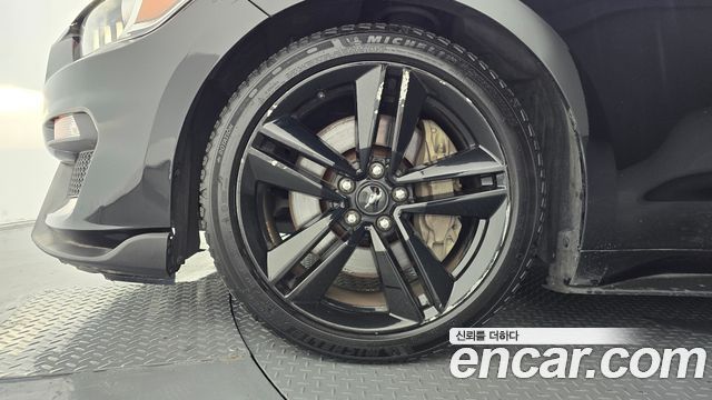 Ford Mustang 2017 — photo 5