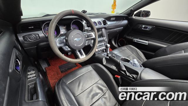 Ford Mustang 2017 — photo 7