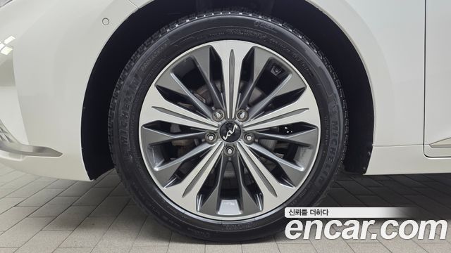 Kia K8 2023 — photo 5