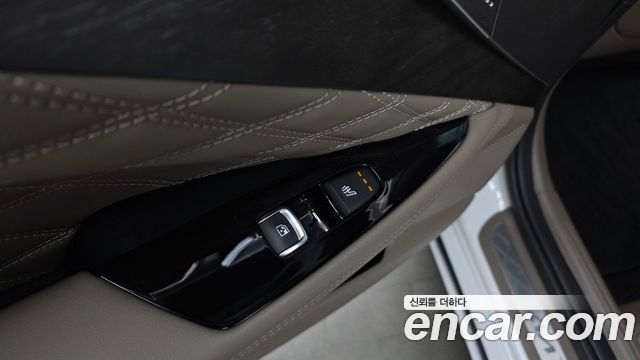 Kia K8 2023 — photo 25