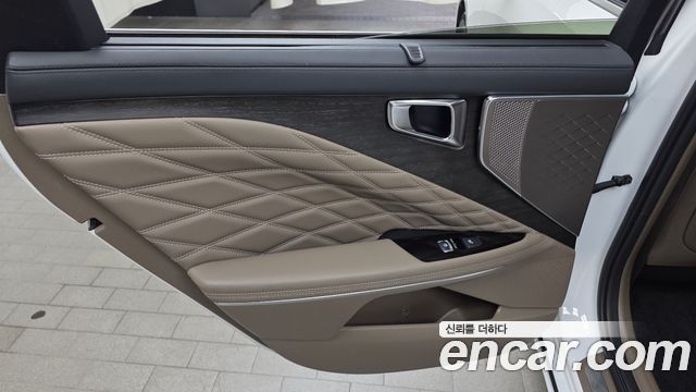 Kia K8 2023 — photo 15