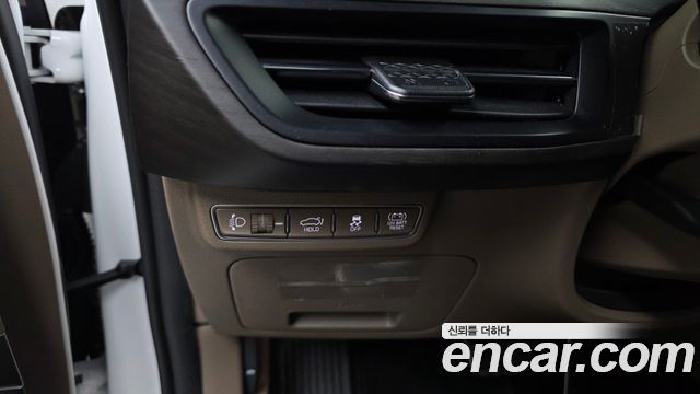 Kia K8 2023 — photo 28