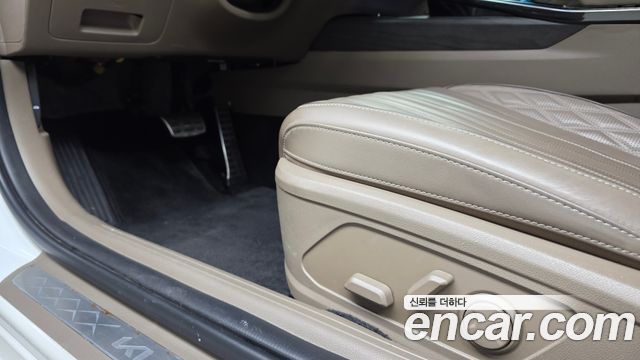Kia K8 2023 — photo 34