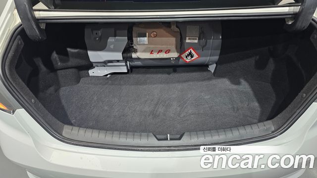 Hyundai Sonata 2019 — photo 23