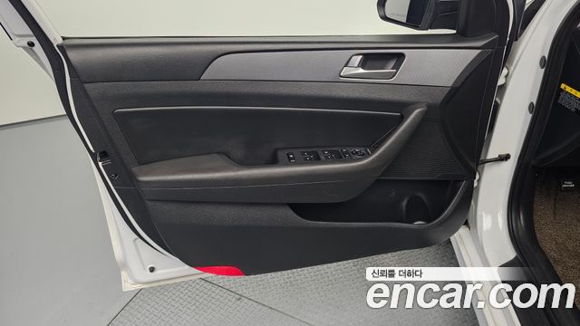 Hyundai Sonata 2019 — photo 14