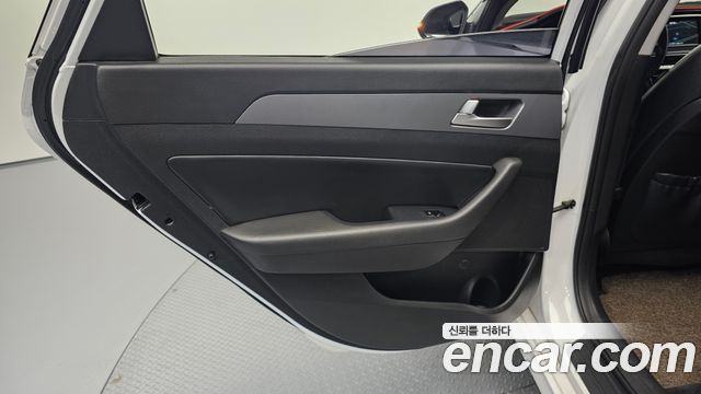 Hyundai Sonata 2019 — photo 15
