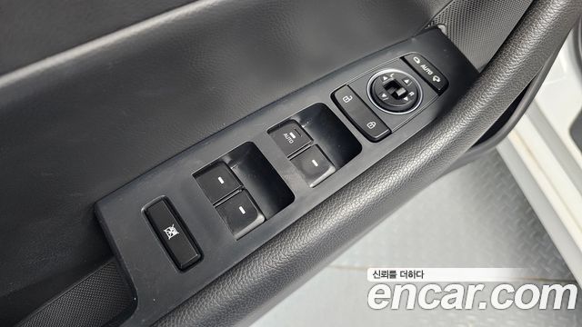 Hyundai Sonata 2019 — photo 28