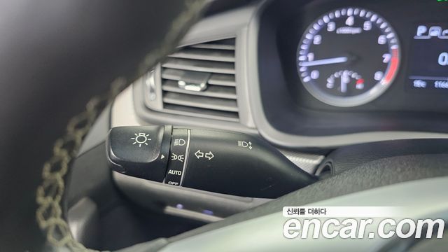 Hyundai Sonata 2019 — photo 30