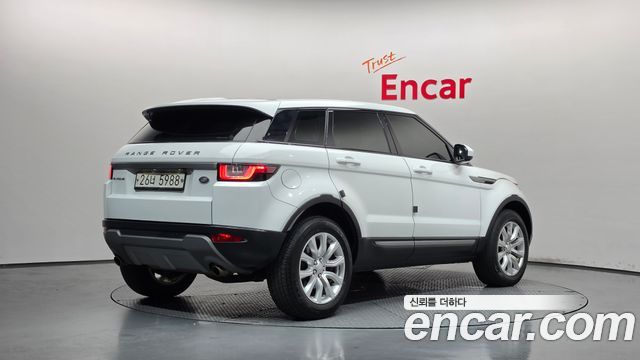 Land Rover Range Rover Evoque 2019 — photo 2