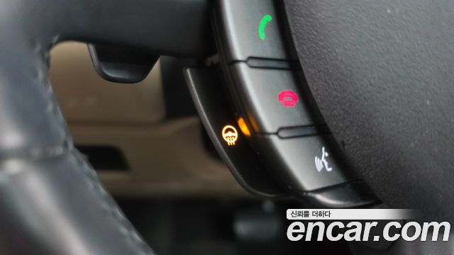 Land Rover Range Rover Evoque 2019 — photo 31