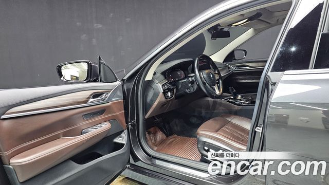 BMW Gran Turismo 2020 — photo 10
