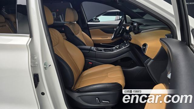 Hyundai Santafe 2023 — photo 10