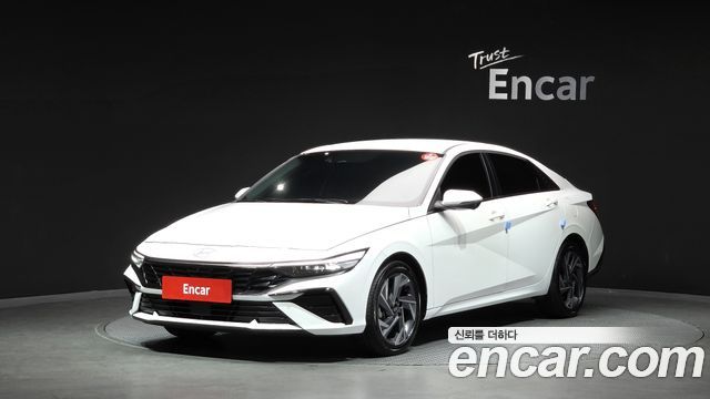 Hyundai AVANTE 2026 — photo 1