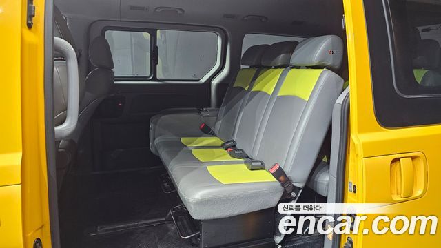 Hyundai Starex 2021 — photo 18