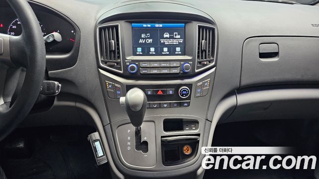 Hyundai Starex 2021 — photo 20