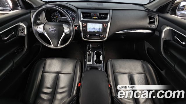Nissan Altima 2017 — photo 7