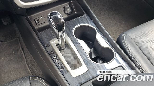 Nissan Altima 2017 — photo 9